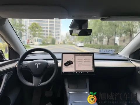 16万多拿下准新Model Y,体验未来科技,告别里程焦虑!-1
