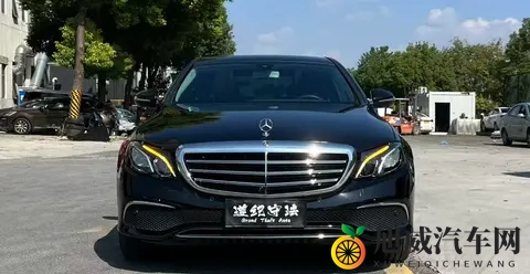 25万不到，圆你奔驰梦！20款E300L，一手车7万公里-1