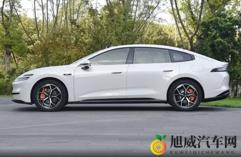 十万级守门员来了?长安启源A06中大型掀背轿跑,增程还是纯电-2