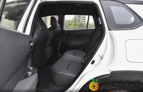 “新面具”，静态解读丰田锋兰达，单月销量稳定1W+-1