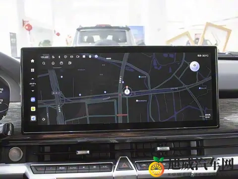 新款坦克400正式登场 售价2498万起 智能驾驶与座舱同步进化的-2