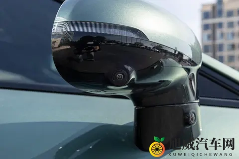 11 月购车别错过！星纪元 ES 优惠升级双在线，新能源轿车优选了解下-2