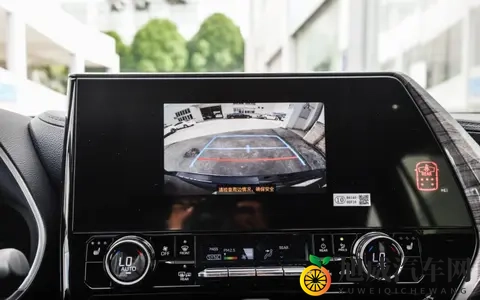 家用选大七座SUV，26款皇冠陆放配置分析选买建议-3