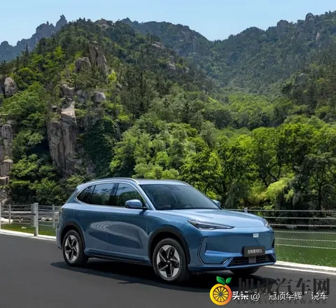 吉利卖疯了，新能源压倒燃油车，这背后有啥门道？-2