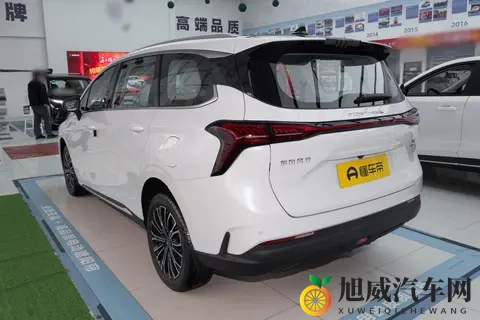 新车|售1549万元起_15T插混中型MPV,东风风行游艇PHEV上市-3
