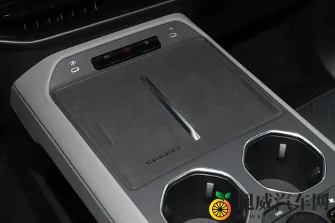 新车  纯电+增程_竞争方程豹豹5？福特智趣烈马11月18日开启预售-3