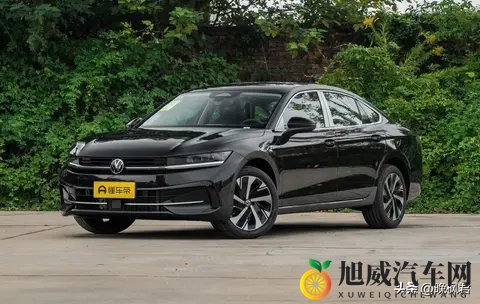 全新迈腾方向盘换实体键 车企纠结触控与实用 老车主急了:钱白花了-1