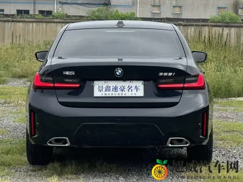 2025款宝马3系准新车，20多万体验运动操控！-3