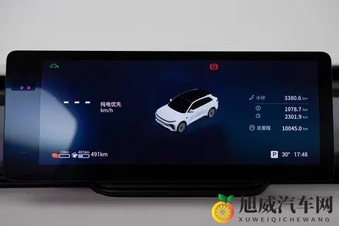 探秘2025款星纪元ET增程版 四驱至臻尊享:豪华与实用的结合-1