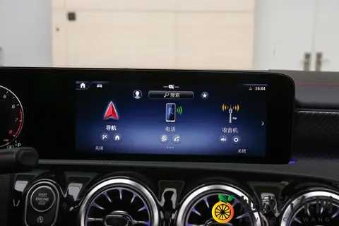 2025款奔驰A级购车手册:配置差异-1