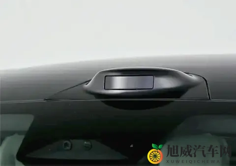 激光雷达+磁流变悬架+后驱底盘，豪华配置，深蓝L06 1399万起超值-3