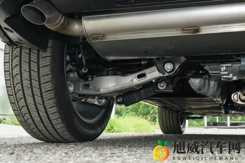 2025 款路虎发现运动车型选买对比：从配置差异到场景适配的解读-1