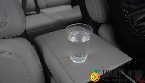 一级爱：汽车：不只是代步，是情感的共鸣与文化的传承-1