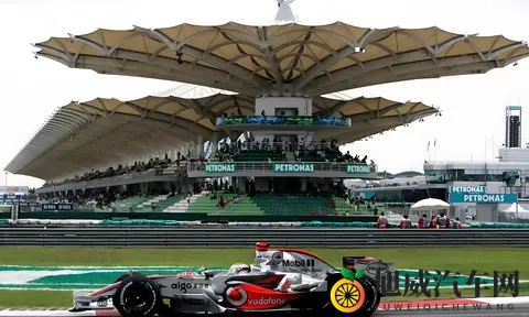 世界十大著名赛道——热带速度熔炉：雪邦赛道-2