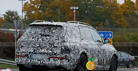 奥迪 Q9 霍希版谍照街头曝光！搭 V8 引擎叫板迈巴赫 GLS-2