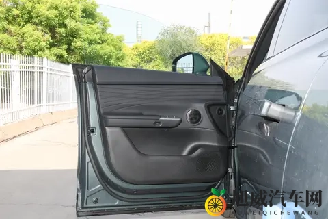 新纪元ET试驾：1898万起售，11月购车权益很给力！-2