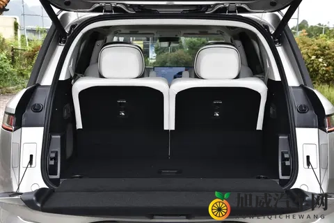 6人7箱够装？深蓝 S09 鸿蒙座舱 harmony space5 空间对比领克 900 体验-1