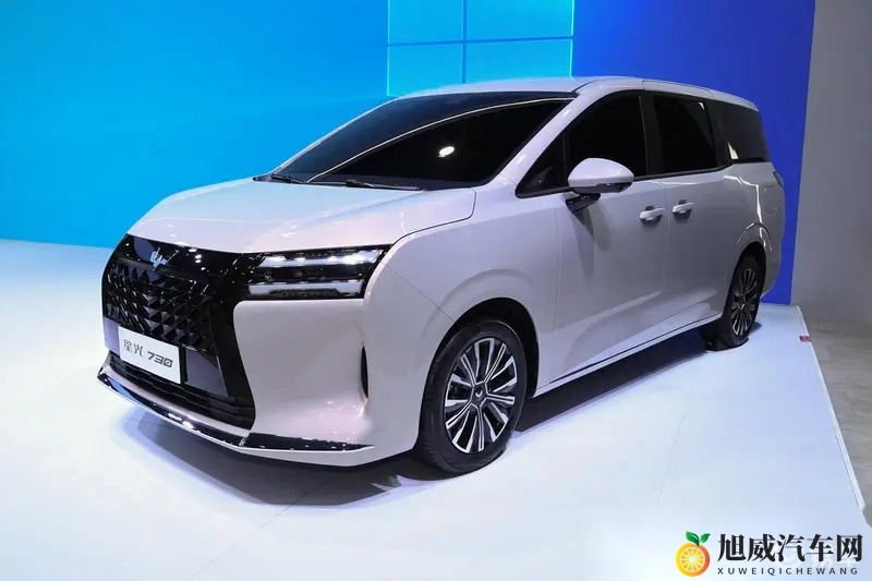 五菱推出768万起别克GL8平替,侧滑门+7座,或成新网红-1