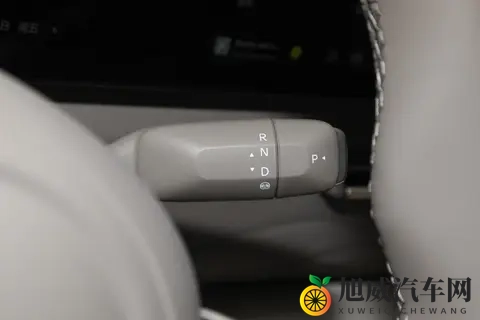 权益价3369万起 智己LS9开启预售 配“恒星”超级增程系统-3