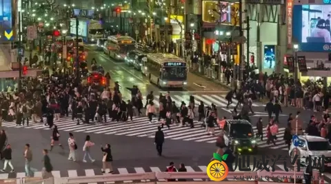 东京车展观察：熟悉又陌生的日系车与单刀赴会的国产力量-3