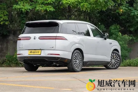 腾势N8L实力无短板,主流家庭豪华出行的理想选择-3