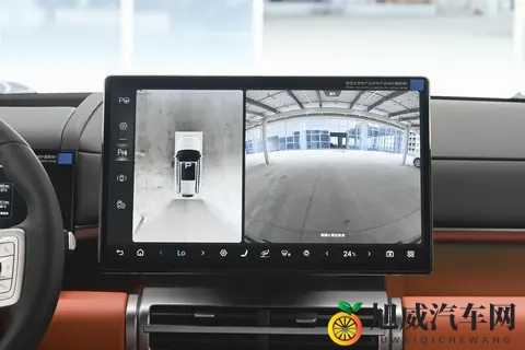 家用SUV就选方程豹钛7，空间宽敞续航足，全家出行无忧！-1