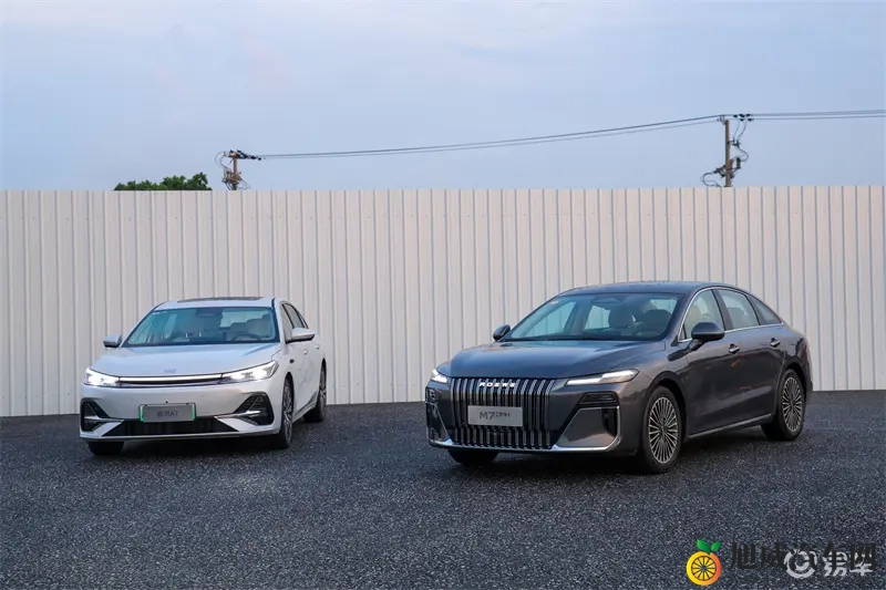 荣威M7 DMH对比银河A7，拉开十万级混动家轿分水岭-1