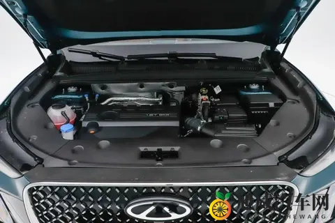 新款瑞虎8来袭，999万起，对比老款，究竟升级了哪些东西？-2