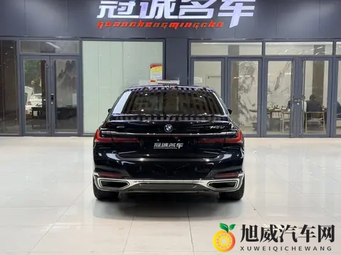 538万，体验陆地头等舱——22款宝马740Li，7万公里-3