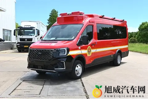 美女扒开屁股：性感佳人露出香臀-3