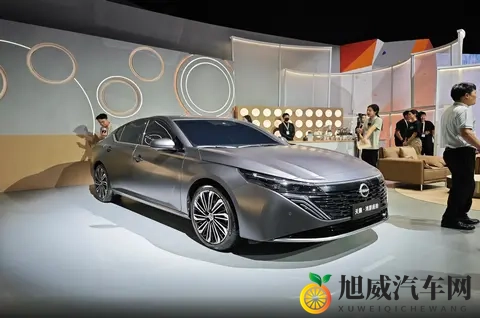 “沙发厂”和鸿蒙合作，是一加一大于二的效果？解读全新天籁-2