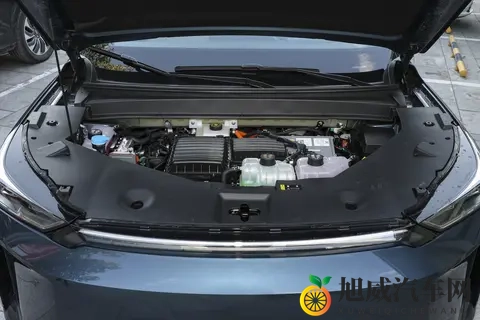 新车 1198万元起_紧凑型SUV_两种动力,广汽埃安AION i60开启预售-2