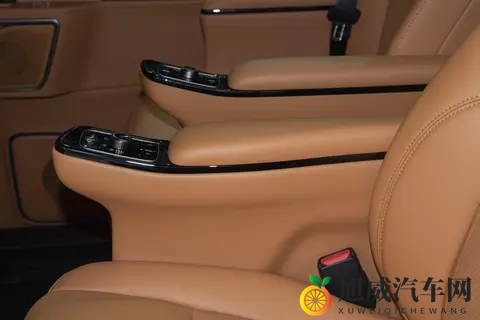 30万级MPV，激光雷达+电动四驱，魏牌高山7家用怎么样?-3