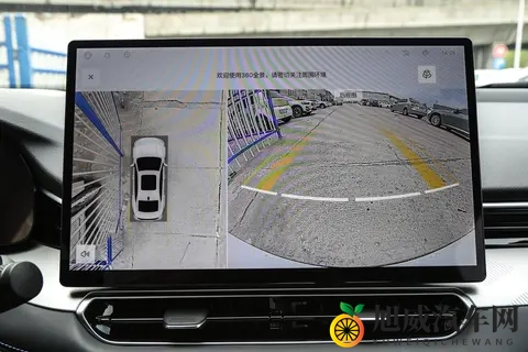 置换补贴至高 2 万！星瑞东方曜这波燃油车福利太懂打工人了-2