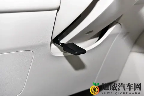 15万级中大型SUV新标杆！东风eπ008，家用通勤性价比之选-3