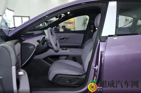 两款“平民轿跑”零跑Lafa5开启预售 深蓝L06将配第四代磁流变悬架-2