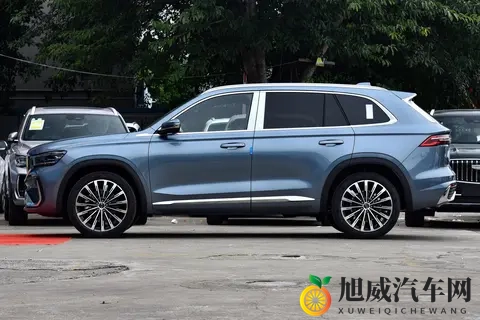 星越L全新东方曜系列：在新能源汽车的冲击下，燃油车如何破局-3