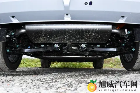 10多万买旅行小房车，15T插混+2820mm轴距，试驾捷途山海L7 PLUS-2