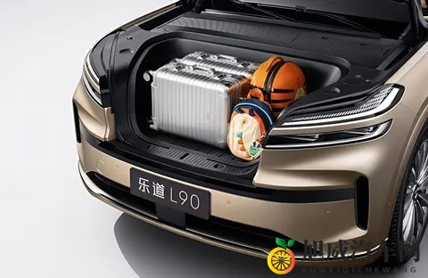 乐道L90：纯电+换电+超大前备舱，挑战家庭SUV格局？-1