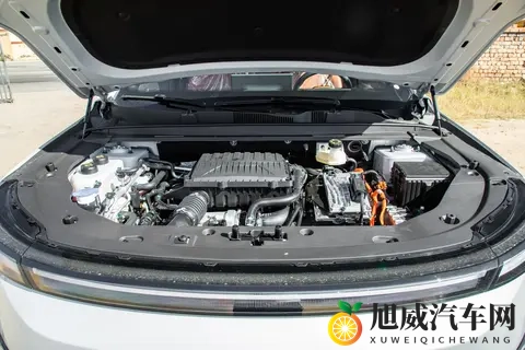 适合普通家庭的15万级中型SUV，试驾旅行小房车捷途山海L7 PLUS-1