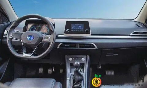 驾校用上电车手动挡，比亚迪搞出新花样，这到底是图啥？-3