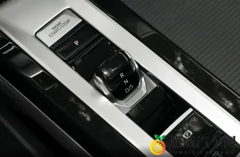 合资大五座SUV直降5万，后排空间比肩商务车，大众揽巡选购指南-1