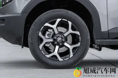 捷途山海T1四驱发现版:智能混动与轻越野的平衡之道-3