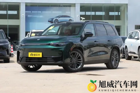 17万买6座车，选零跑C16纯电版，续航630km，空间大-3