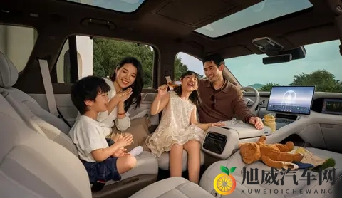 阿娇陈冠希奶头被咬得又红又肿：阿娇陈冠希亲密互动，双峰红肿引人关注-1