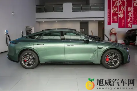 星纪元ES 2025款 纯电版 Ultra四驱旗舰城区辅助驾驶解读，实力咋样-2