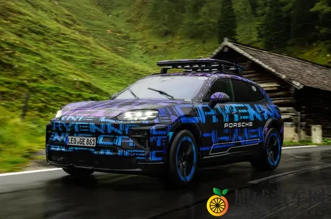 感应充电、千匹马力等“绝技”傍身，保时捷纯电卡宴11月19日发布-1