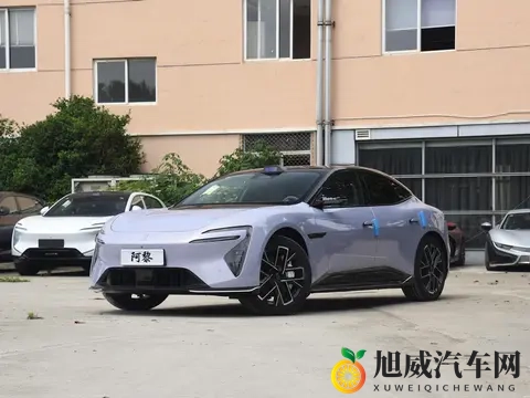 20-25万车市2025：小米SU7等新能源爆款对决BBA燃油车-1