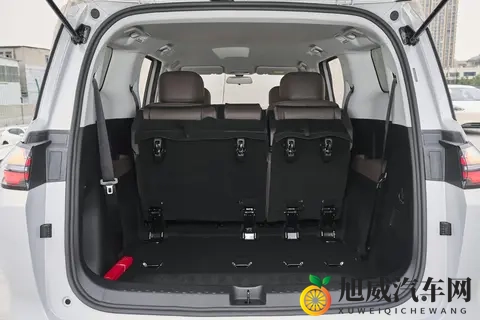 星光730 PHEV，7座大空间家用MPV！配电滑门+15T插混，768万起-3