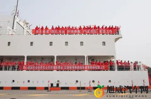 长城汽车坦克300随“雪龙2”号科考船出征南极-1
